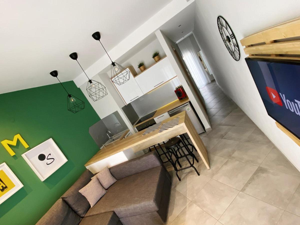 Ferienwohnung 48 Downtown Lofts Néa Péramos Exterior foto